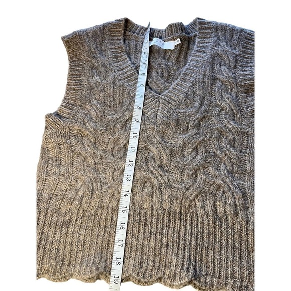 Astr The Label Medina Cabel Knit Sweater Vest in Beige- Size M- NWOT - Picture 10 of 11